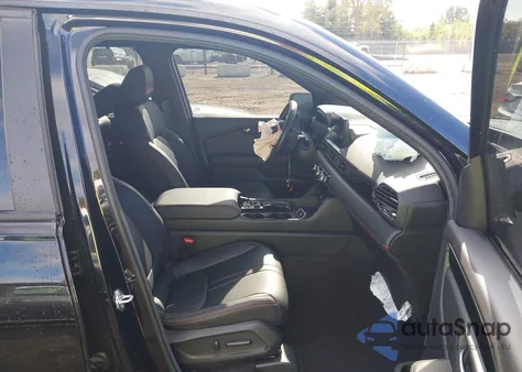 2025 Honda Pilot Trailsport from USA, damaged, VIN 5FNYG1H61SB111187